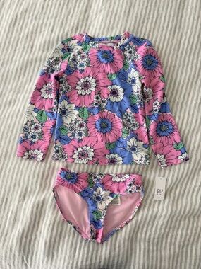 GAP Kids Pink Floral Long-Sleeve Rash Guard Swim Set